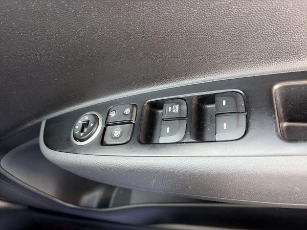 Hyundai i10 Photo 20