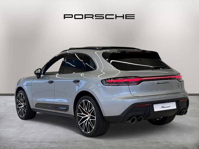 PORSCHE Macan Photo 5