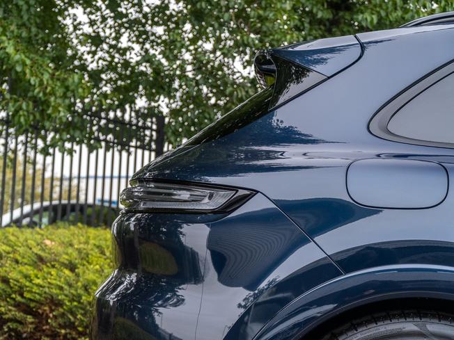 PORSCHE Cayenne Photo 36