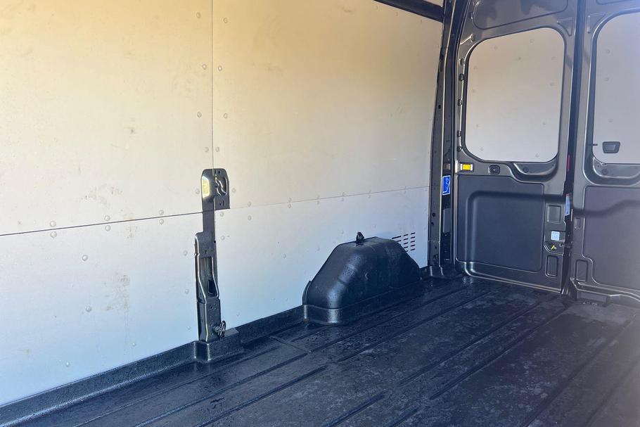 Used Ford TRANSIT WR75HLU 4