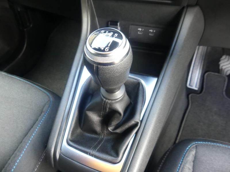 Renault Captur Photo 17d4e600-a41a-4ddc-b25f-15f1d8bf1876.jpg