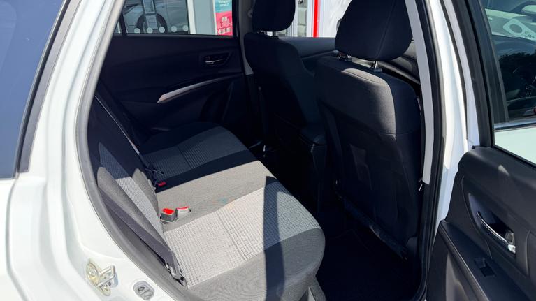 Used Suzuki S-Cross WX73VYV 16