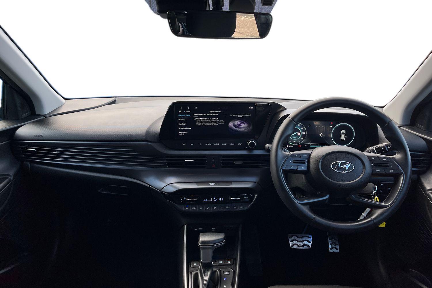 Hyundai BAYON Photo 9