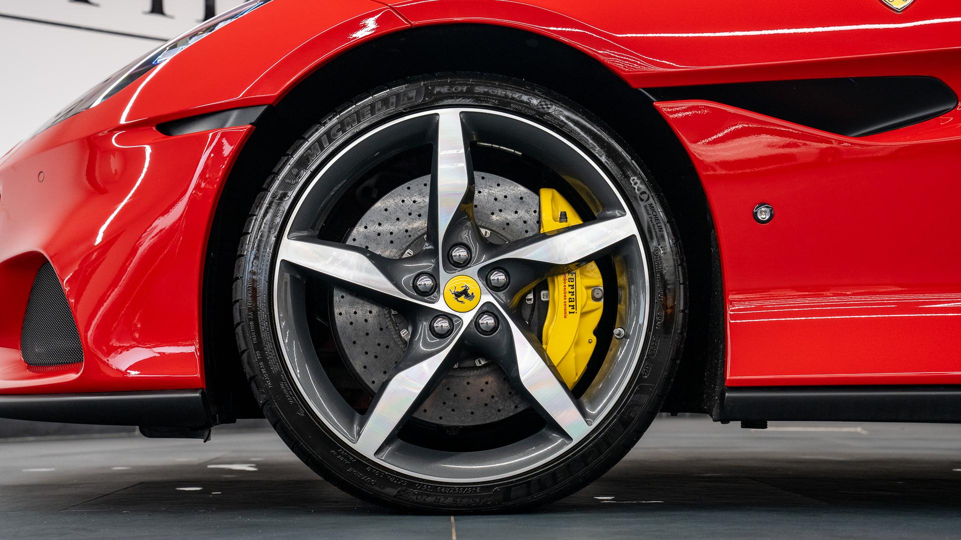 Ferrari Portofino Photo 181bf31b-3f5f-4460-b65e-f2a8609f4126.jpg