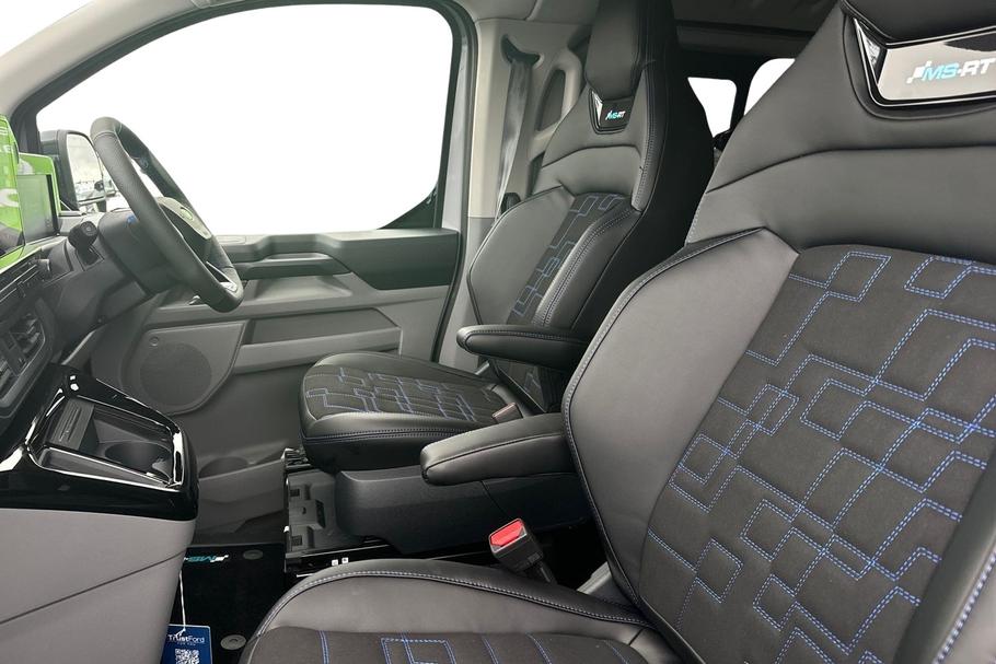 Used Ford TRANSIT CUSTOM L1DCIVMSRT1 4