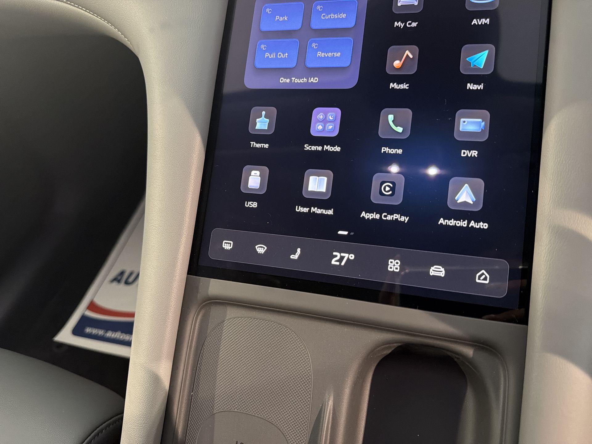 2026 MG Im6 Launch Edition 100kWh - vehicle photo 21 for sale on PureCar