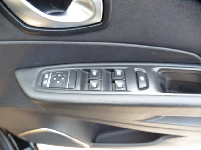 Used Renault Captur 0.9 TCE MJ18WKL 4