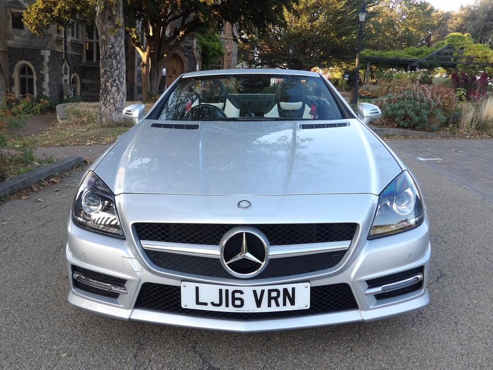 Mercedes-Benz SLK 2.0 SLK200 AMG Sport Convertible 2dr Petrol G-Tronic ...