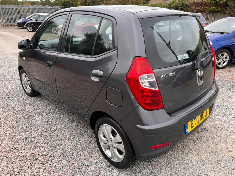 Used Hyundai i10 ET11NGJ 3