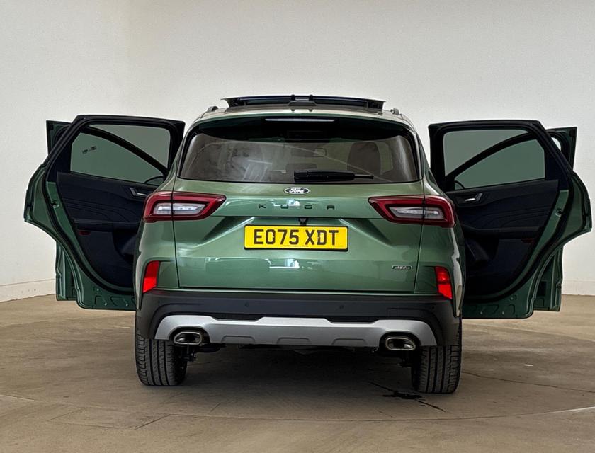 Ford Kuga Photo 185e825a-929b-4832-9abf-f71cb80a2aea.jpg