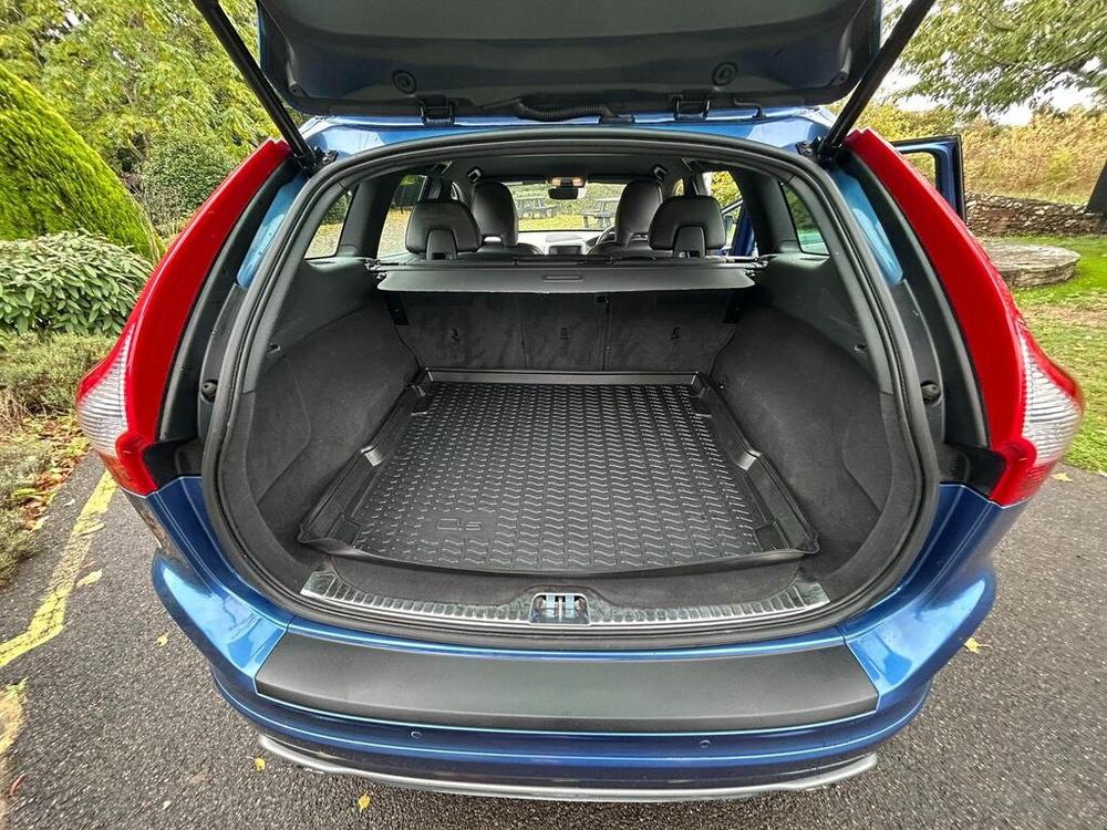 Used Volvo XC60 DC16DVZ 18