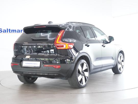Volvo XC40 Photo 1878fe64-9c46-4b7b-9682-e83ab95beb40.jpg