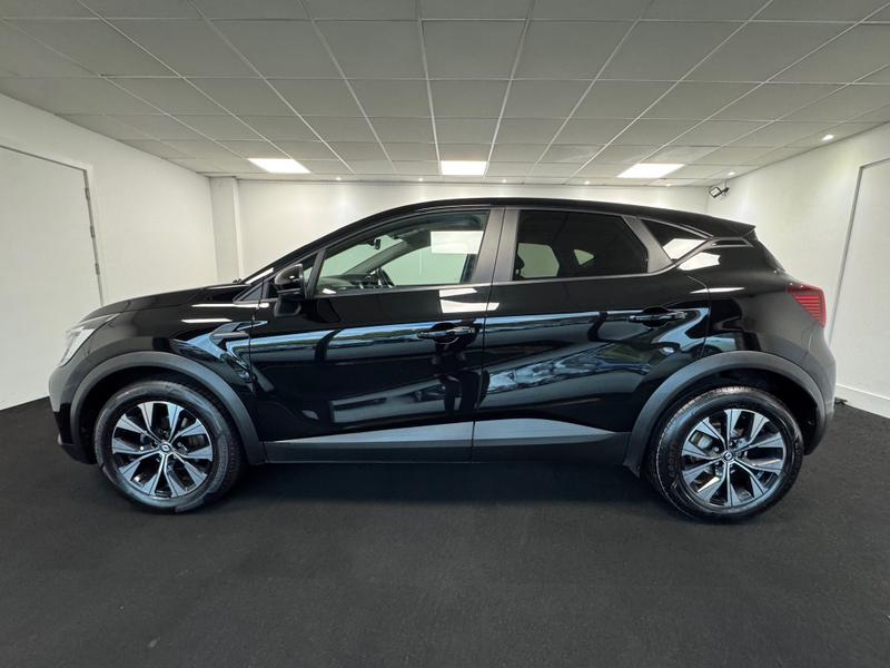 Renault Captur Photo 188219e2-7956-46ba-ab8d-b5d7c4cb0003.jpg