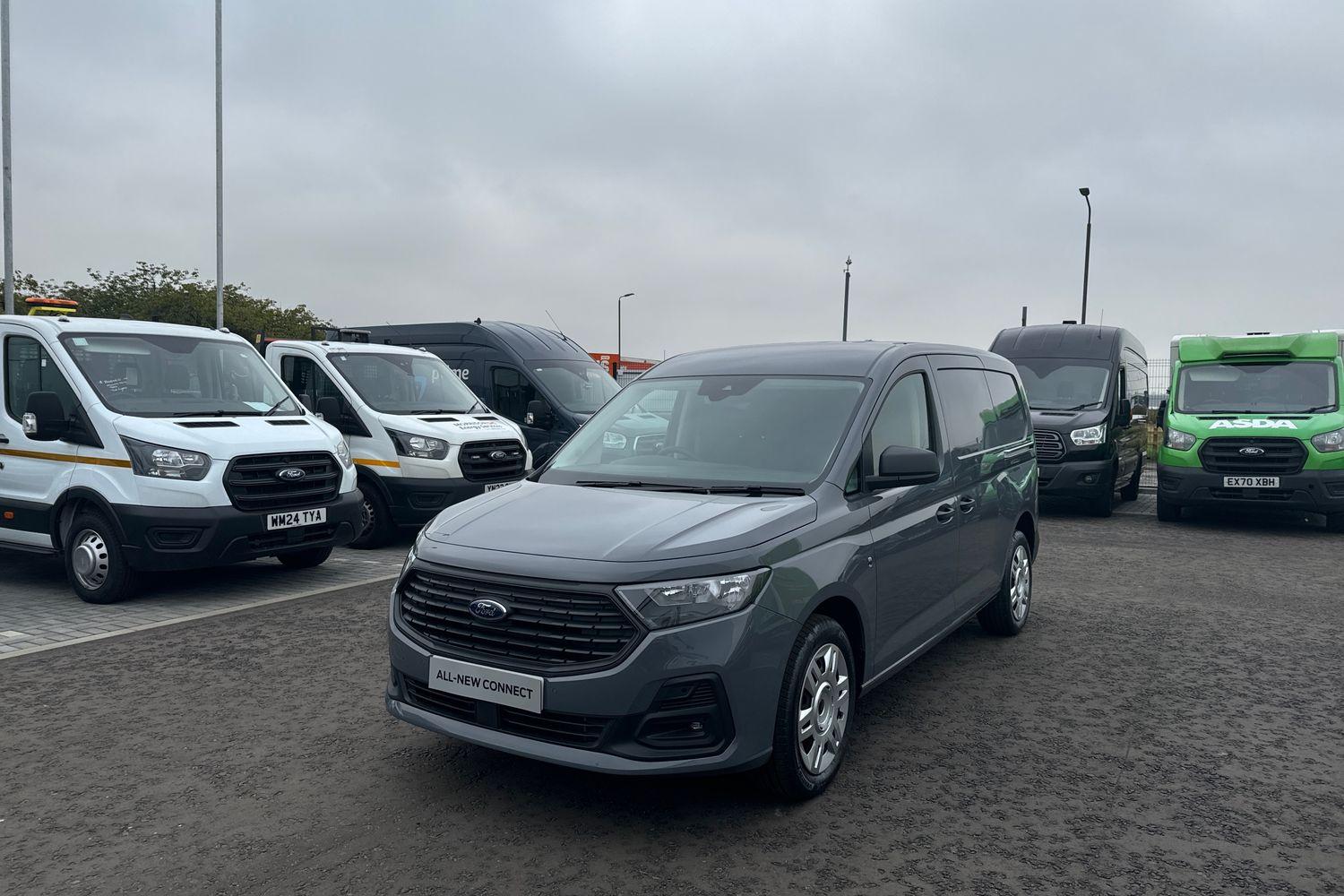 Ford TRANSIT CONNECT Photo 8