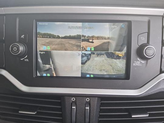 Iveco S-WAY Photo