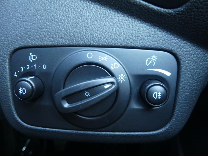 Ford Kuga Photo 18b0e428-e745-4e5c-bdcb-46e87fafe85a.jpg