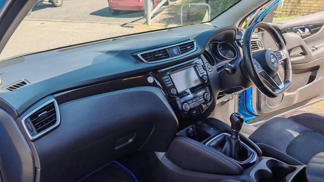 Used Nissan Qashqai DP69URR 29