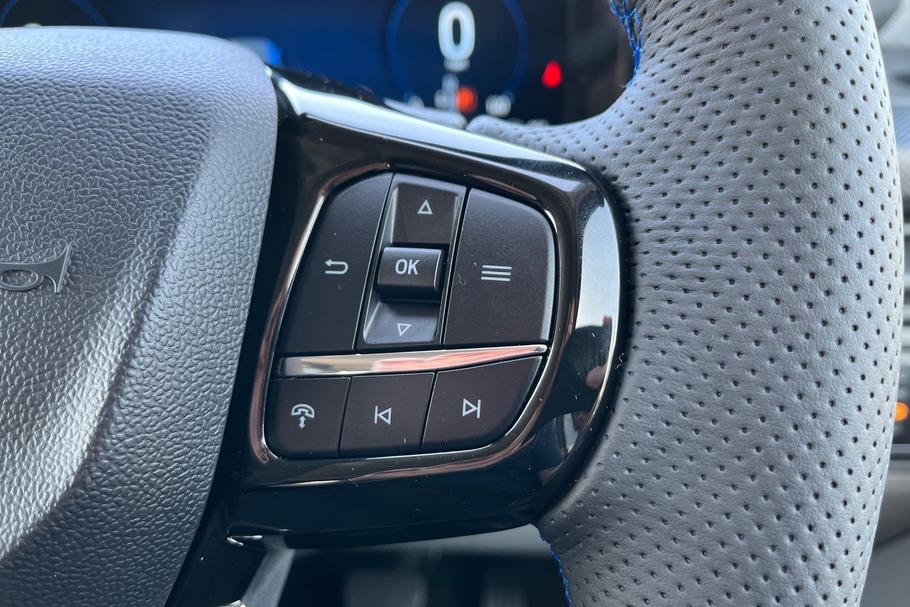 Used Ford TRANSIT CUSTOM L1DCIVMSRT10 30