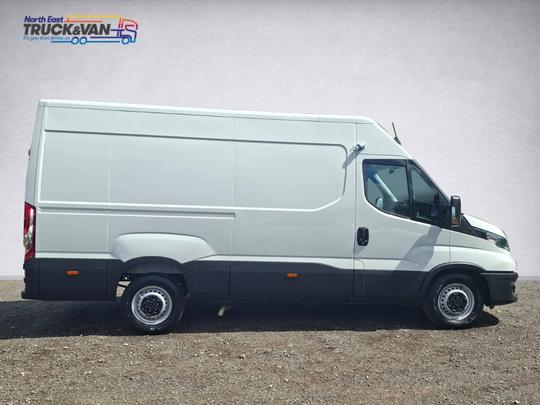 Iveco DAILY FRIDGE Photo