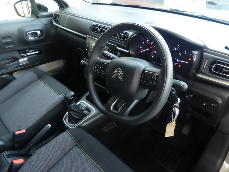Citroen C3 Photo 18dff248-b2f5-444c-922c-10628620d591.jpg