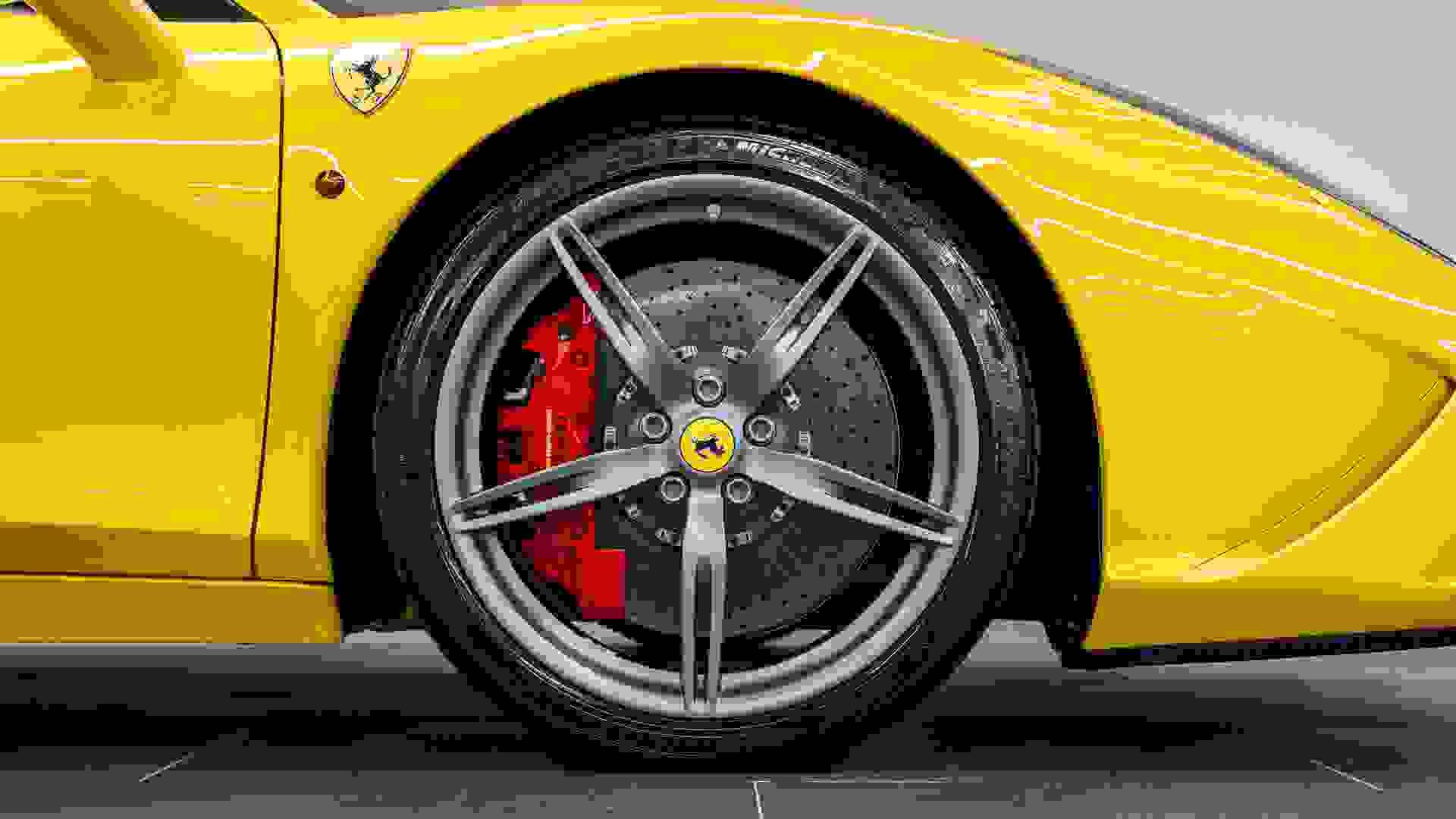 Ferrari 458 Photo 18e21bde-4025-4389-8140-d9b09c4244e9.jpg