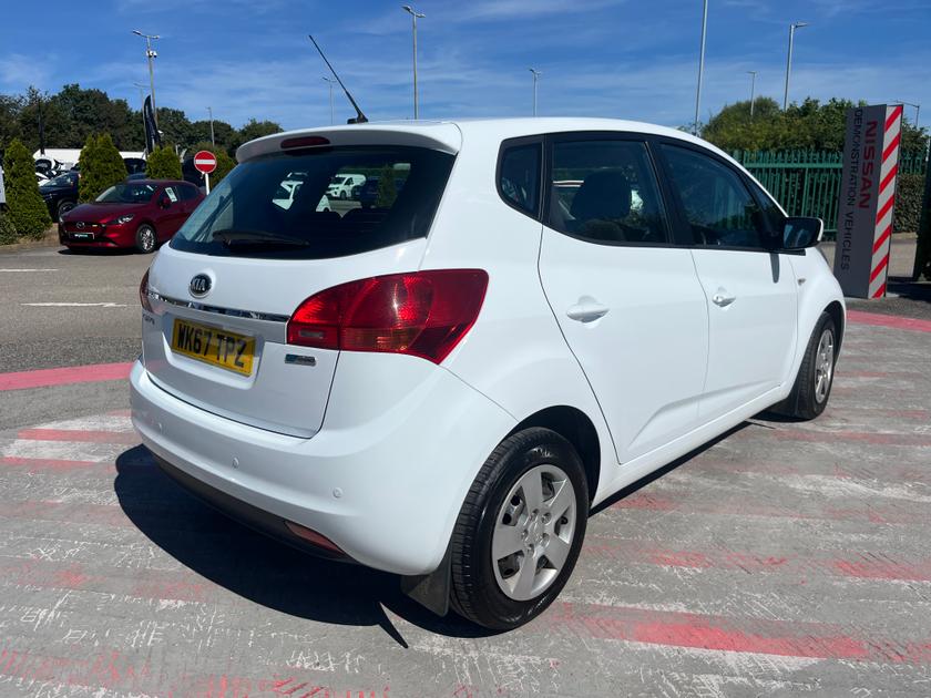Kia Venga Photo 18fd75e6-a226-4f24-ae34-fcf63955daed.jpg