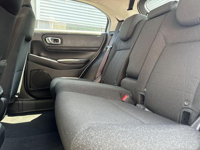 Honda HR-V Photo 191b3d3e-8dec-4af7-aa11-c316d2f05c71.jpg