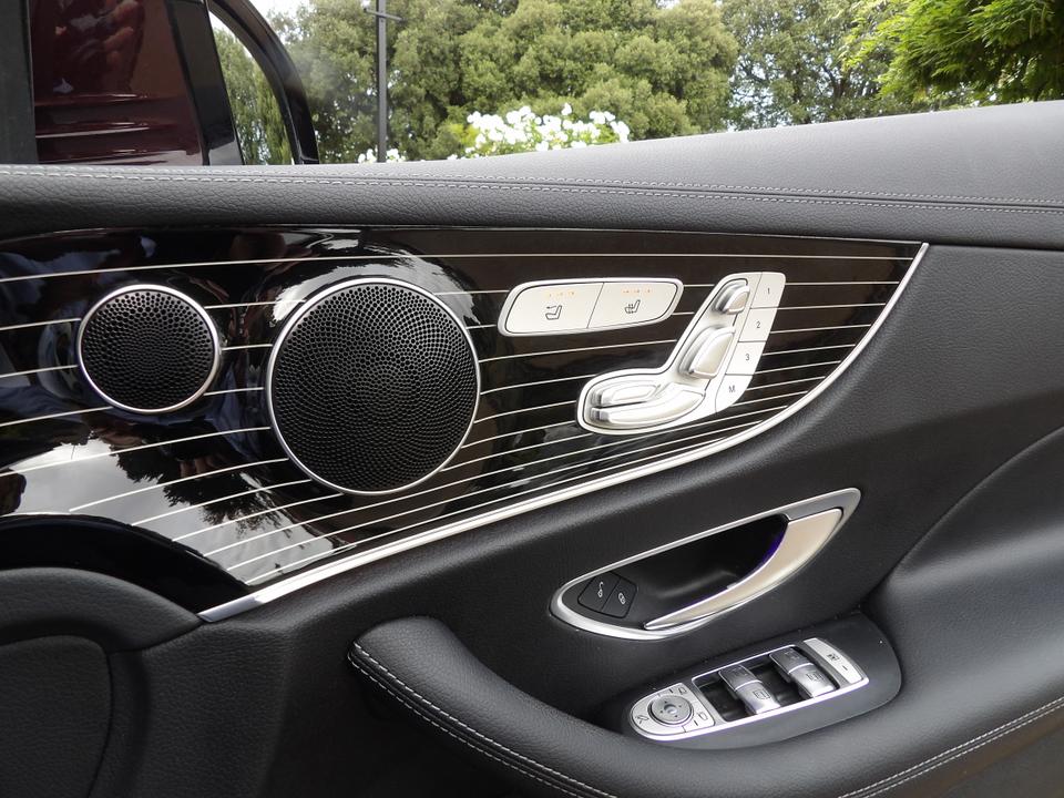 Used Mercedes-Benz E Class YP18VOM 26