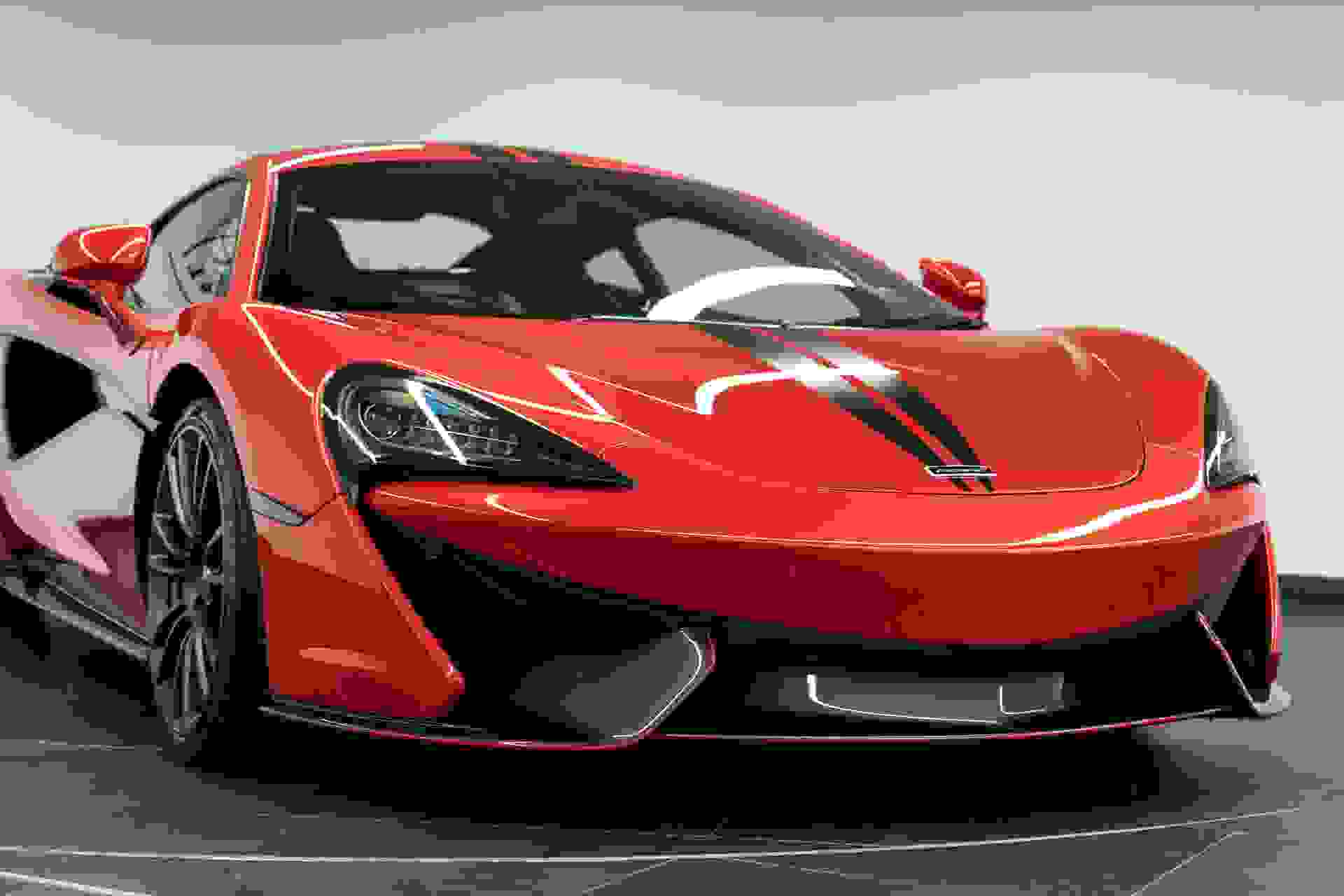 McLaren 570S Photo 1925c31a-c248-4e1a-ae7e-5ddeb0cd9734.jpg