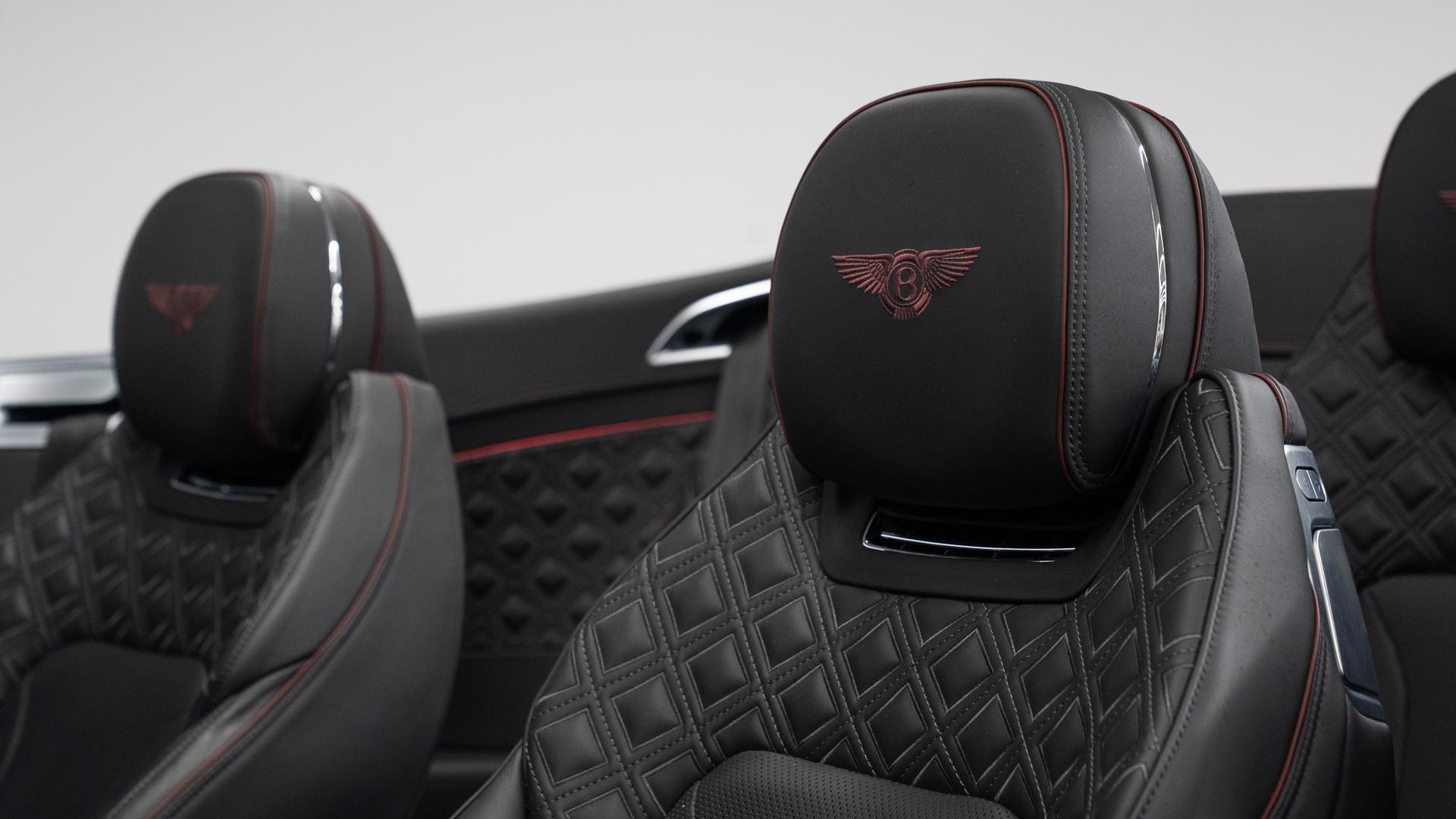 Bentley Continental Photo 1929626d-0188-4367-81f4-63174a689b03.jpg