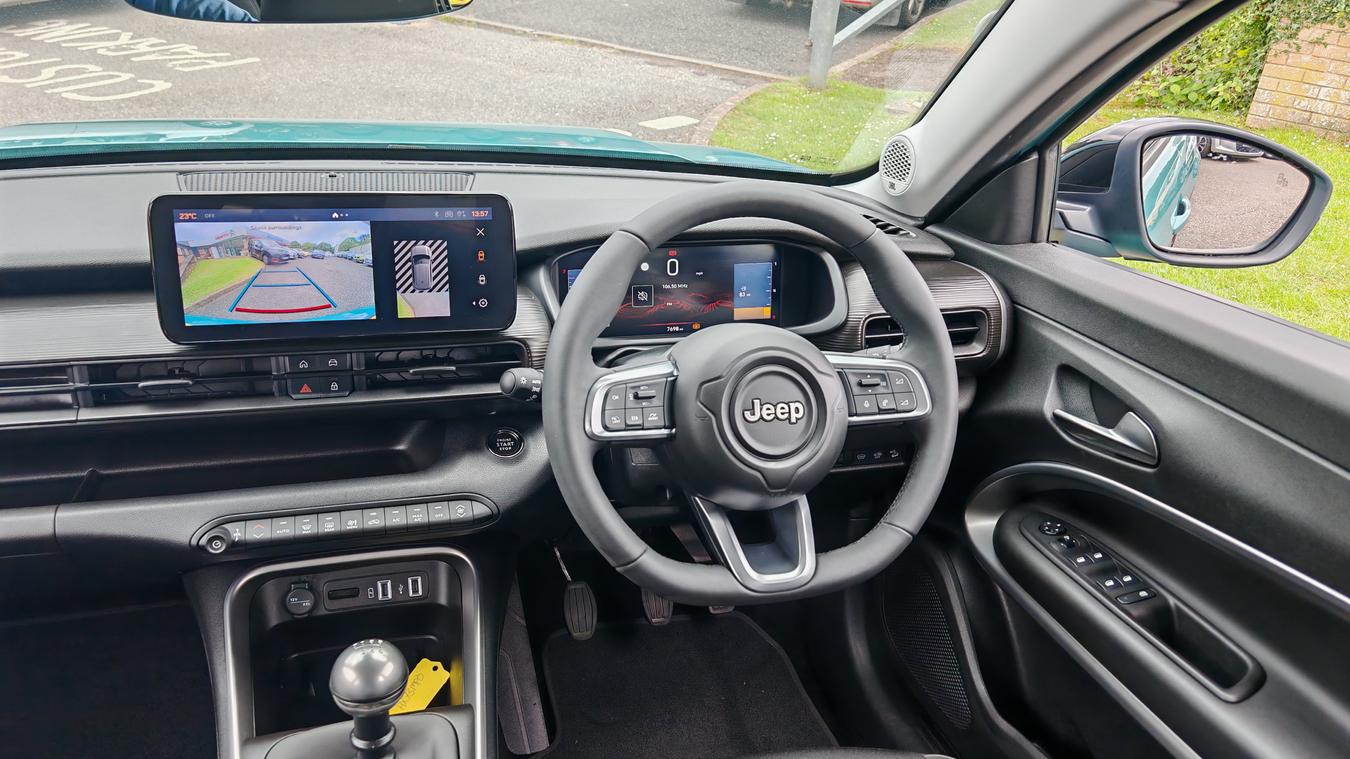 Used Jeep Avenger HX73MPO 26