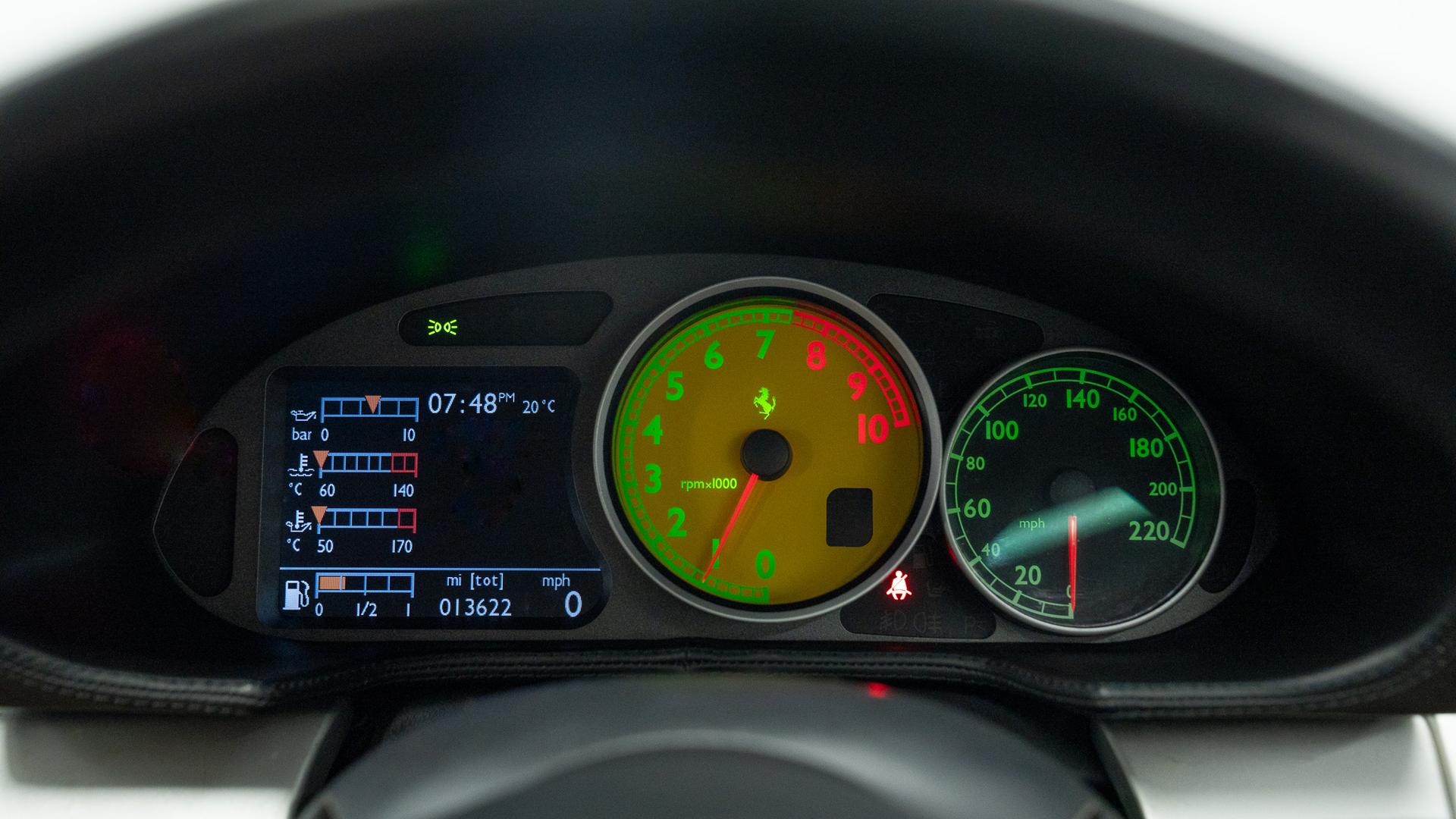 Ferrari 612 Photo 1932a9f4-a820-45c8-8c5d-ef986e357523.jpg