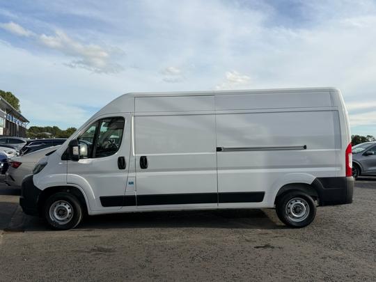 Toyota PROACE MAX Photo 19415dfd-cf24-4722-a8d4-11e64b67b39f.jpg