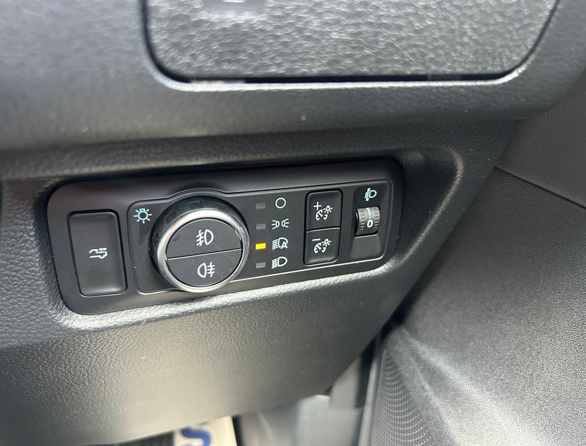 Ford Ranger Photo 194da95f-6306-40b8-b51a-4bdf3331b40d.jpg