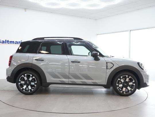 MINI Countryman Photo 194fddb5-d8aa-44f5-9dd8-6a81e661f817.jpg