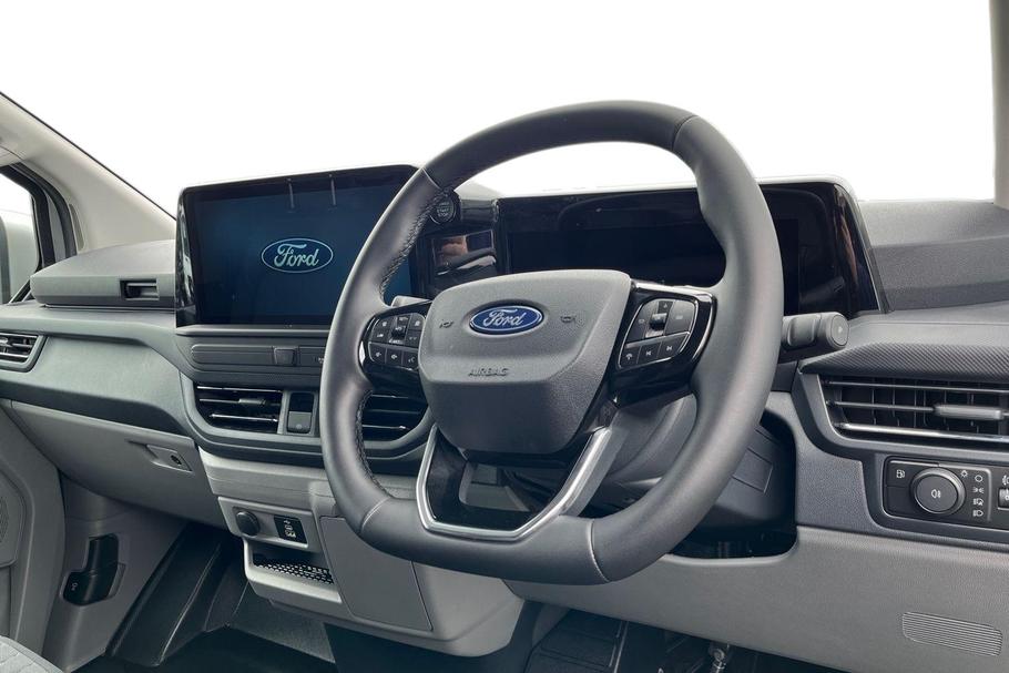 Used Ford TRANSIT CUSTOM CUSTOMPHEV06 14