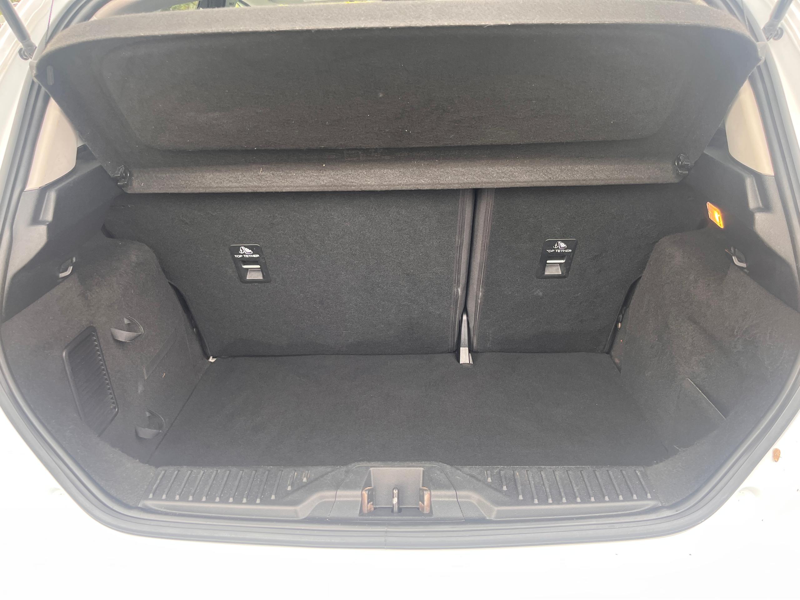 Used Ford FIESTA WN19HHE 28