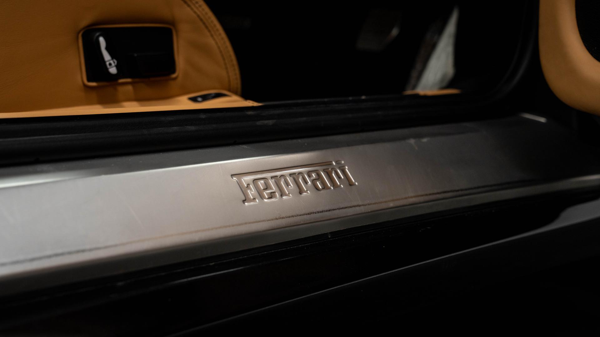 Ferrari F430 Photo 19734a4e-9dc9-428f-8e76-67e50c90198c.jpg