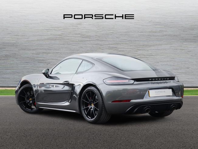 PORSCHE 718 Cayman Photo 2