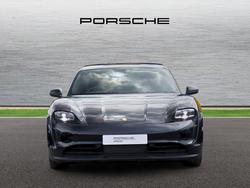 PORSCHE Taycan Photo 5