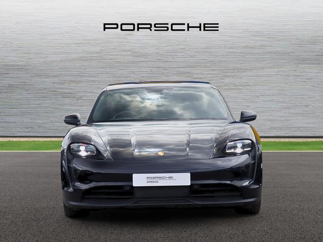 PORSCHE Taycan Photo 5
