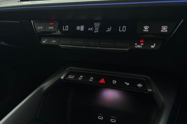 AUDI  A3 Photo 29