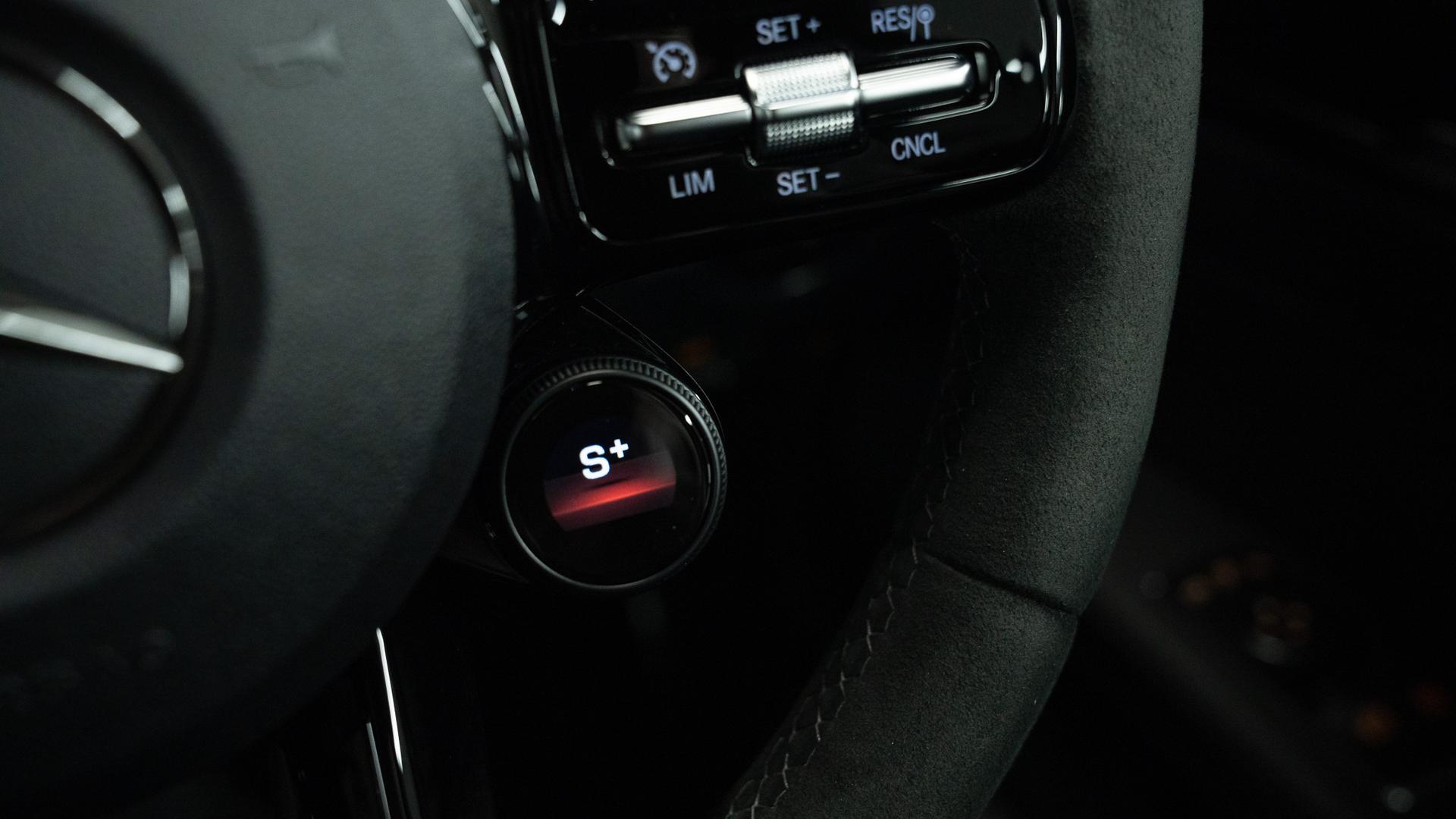 Mercedes-Benz AMG GT Photo 19b212af-d935-4eda-826d-b522ca2d5af2.jpg