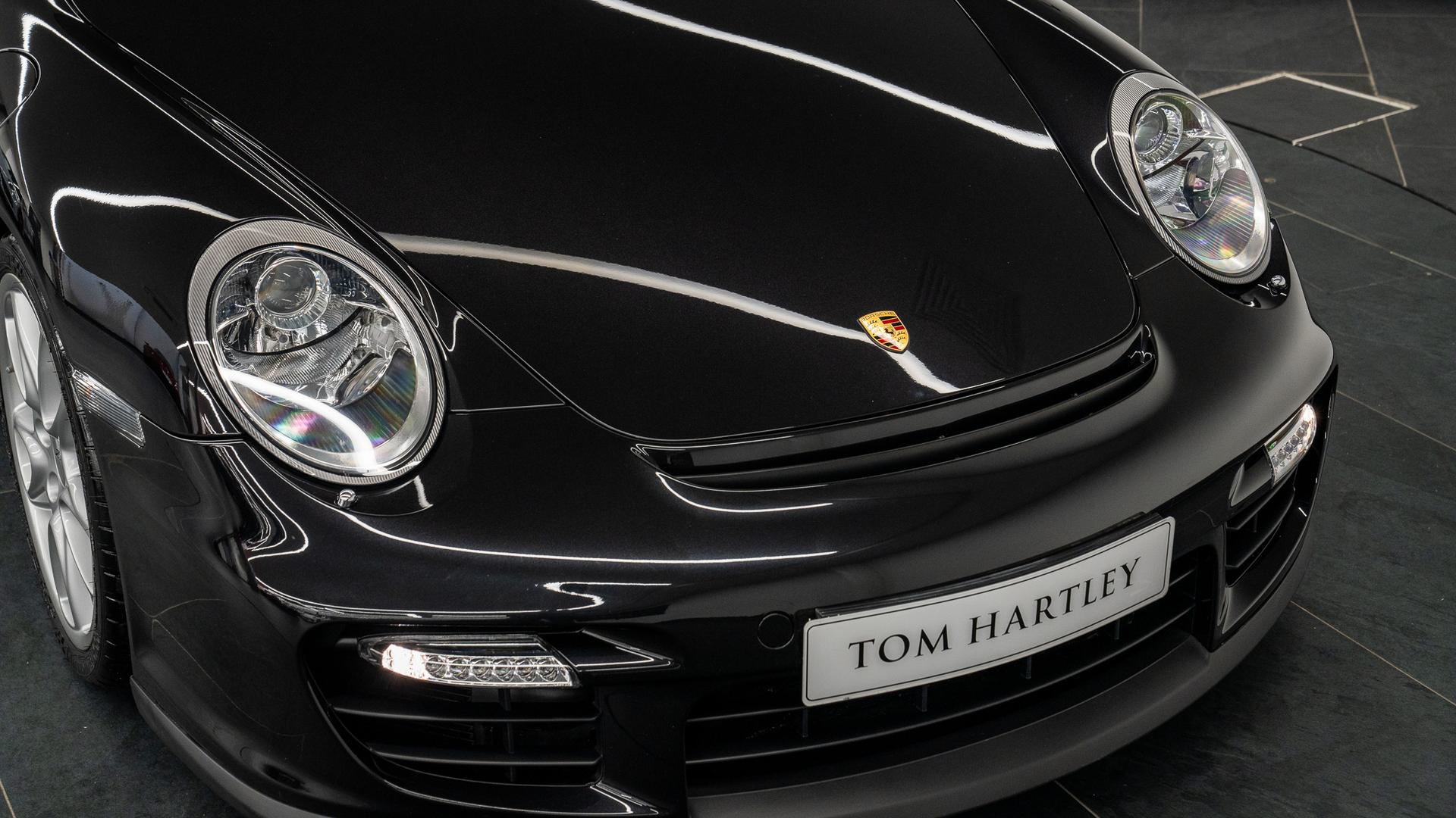 Porsche 911 Photo 19c8df3a-4fcb-4ec1-a461-a3605fe26760.jpg