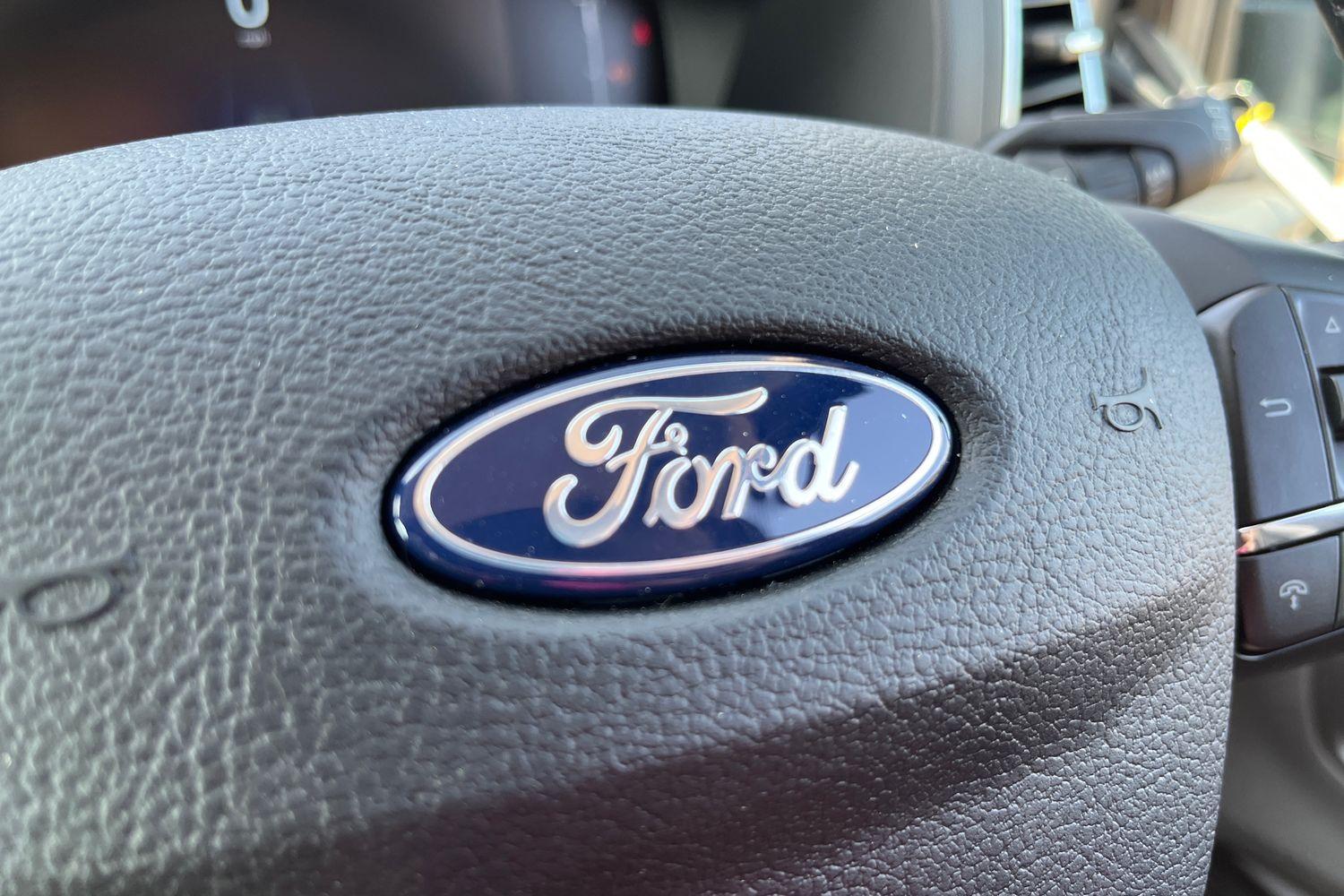 Ford TRANSIT Photo 40