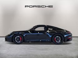 PORSCHE 911 Photo 4
