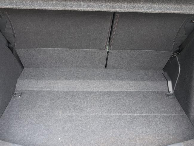 Honda Jazz Photo 19e3c959-5ef0-4f72-bc1e-37833f5364f5.jpg