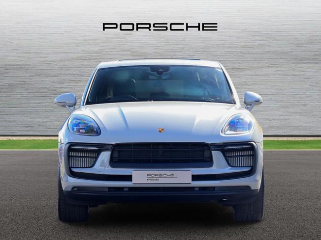 PORSCHE Macan Photo 6