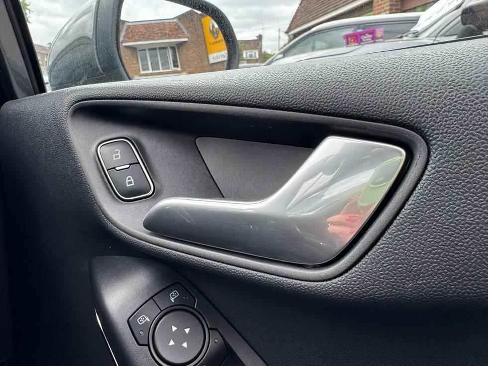Ford Fiesta Photo 19f89270-6924-455f-a74c-700b90a2b107.JPEG