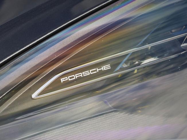 PORSCHE Macan Photo 13